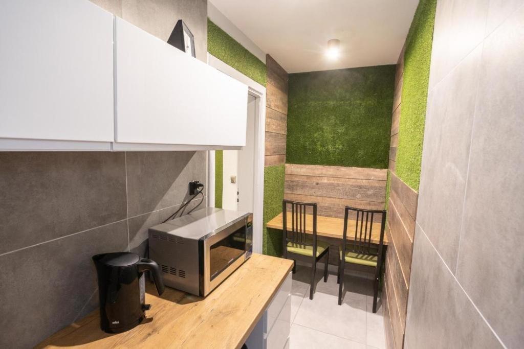 Rooms Center - Dworzec Pkp, Rynek วรอตซวาฟ ภายนอก รูปภาพ