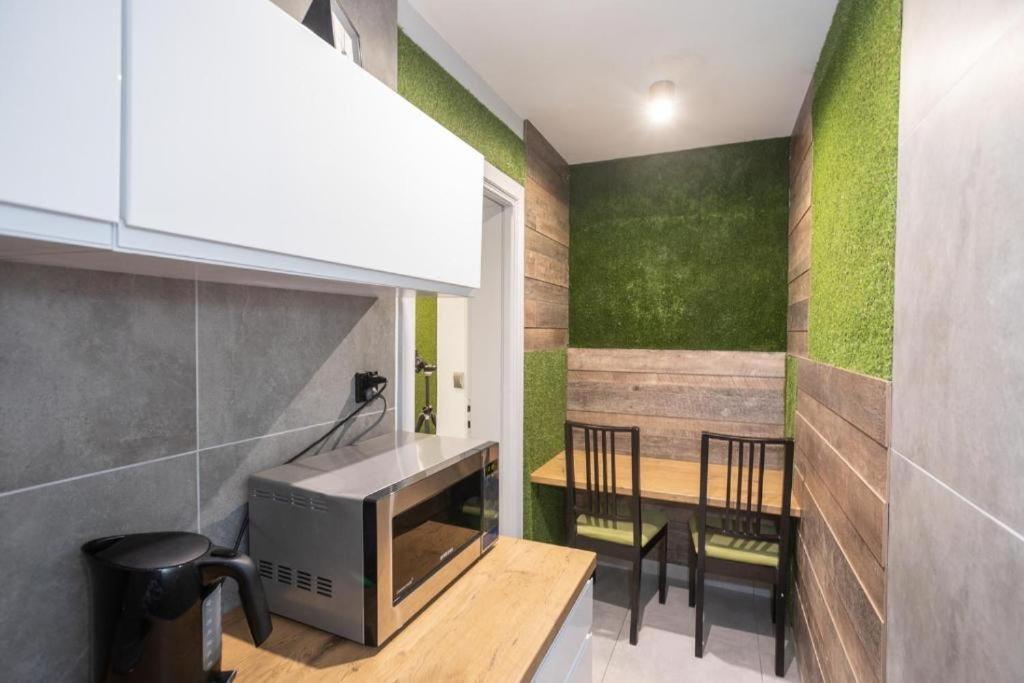 Rooms Center - Dworzec Pkp, Rynek วรอตซวาฟ ภายนอก รูปภาพ