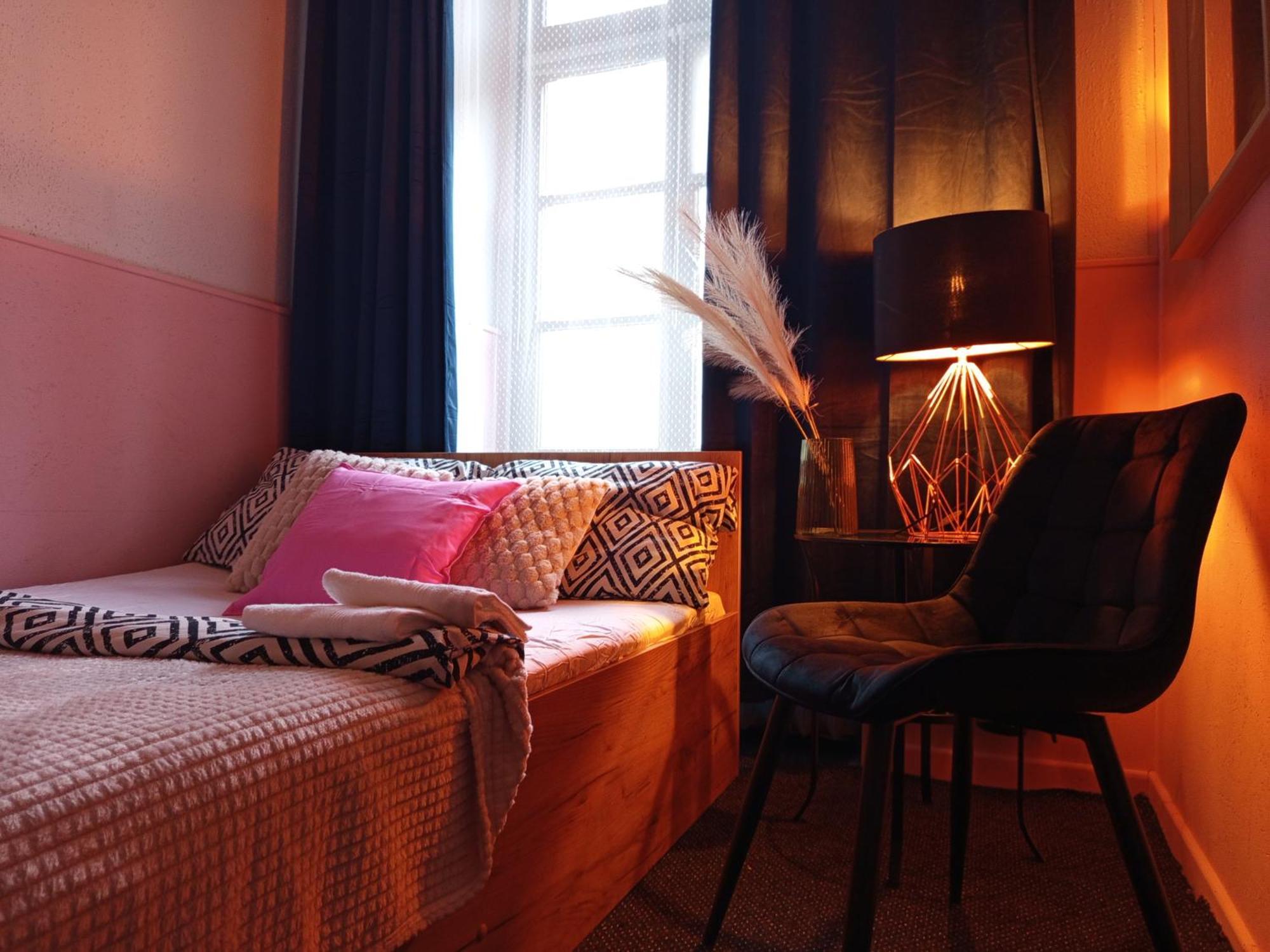 Rooms Center - Dworzec Pkp, Rynek วรอตซวาฟ ภายนอก รูปภาพ